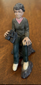 Mom birdwatching, from the front, Fimo
